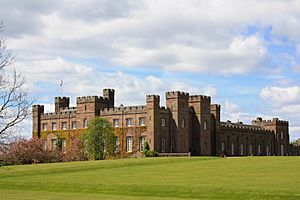 Scone Palace 2012-05-12