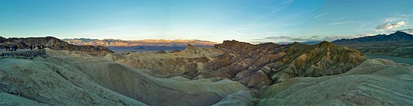 ZabriskieSunrisePano