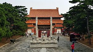 2017-07-08 YuLing Mausoleum Grab Kaiser Qianlong Tangshan, Hebei 清裕陵（乾隆墓） anagoria 27