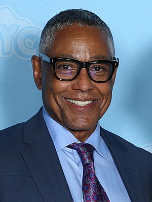 Giancarlo Esposito Photo Op GalaxyCon Raleigh 2022.jpg