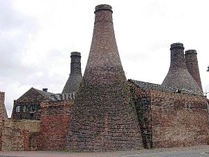 GladstonePotteryMuseum(ValVannet)Jul2004