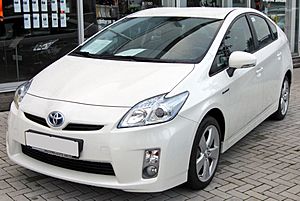 Toyota Prius III 20090710 front