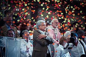 AMLO en su cierre de campaña