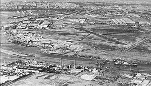 Aerial-view-of-spotswood-pumping-station-lower-yarra-river-fishermens-bend-victoria-circa-1954-662129-large