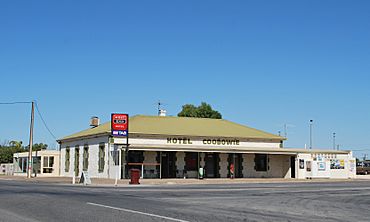 CoobowieHotel.JPG