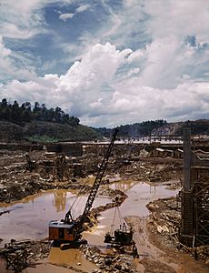 Douglas Dam Construction