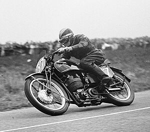 Freddie Frith 350cc (crop)