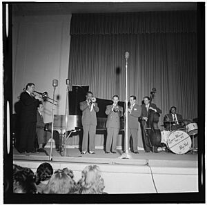 Jack Teagarden, Dick Carey, Louis Armstrong, Bobby Hackett, Peanuts Hucko, Bob Haggart, and Sid Catlett, Town Hall, New York, N.Y., ca. July 1947 (William P. Gottlieb 00191)