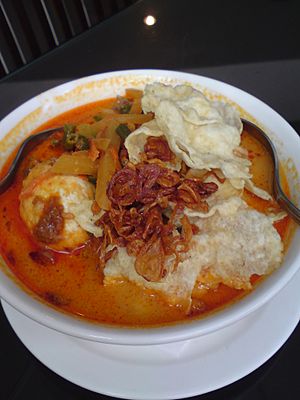 Lontong Sayur emping