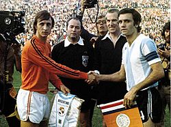 Perfumo cruyff 1974