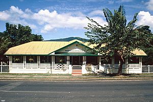 Tully Court House, 2015.jpg