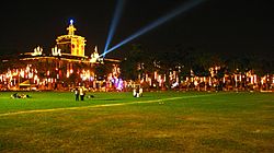 UST at Christmas2007.jpg