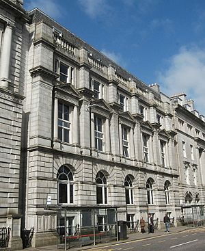 Union Terrace granite glory II (geograph 4488723)