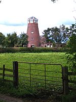 Windmill Farm, Tollerton (geograph 1861285).jpg