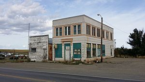 Broadview, MT 59015, USA - panoramio.jpg