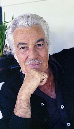 Cesar Romero 3 Allan Warren.jpg