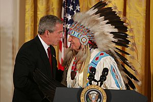 George W. Bush greets Benjamin Nighthorse Campbell