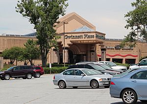 Gwinnett Place Mall July 2016.jpg