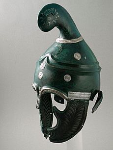 Pletena helmet