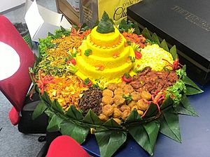 Tumpeng Kompas 1