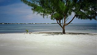 Útila Public Beach 2