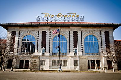 Denver & Rio Grande Western Depot in SLC - Feb 3, 2011.jpg