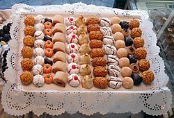 Panellets (surtido).jpg