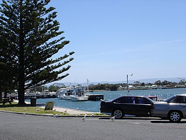 Port Welshpool, Victoria.jpg