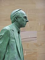 Wfm donald dewar statue