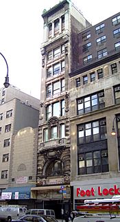 56 West 14th Street Macy's