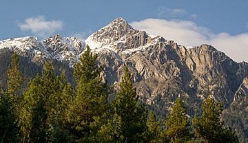 Cinnamon Peak in Canada.jpg