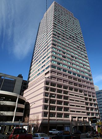 DenverFinancialCenter.jpg