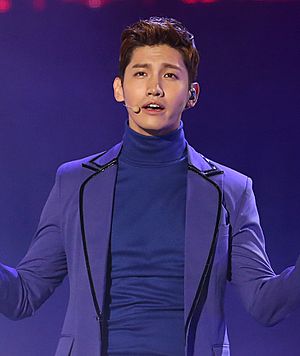 Kpop World Festival 109 (cropped)