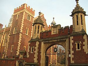 Lincoln's Inn Gate