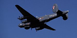 ShackletonAEW2 8Sqn RAF 1982