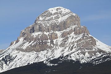 Crowsnest Mountain 2010.jpg