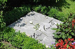 Elias Canetti tomb-stone