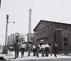 Gen. Ne Win, Burmese P.M. touring Nesher Cement Factory in Ramleh (D783-105)