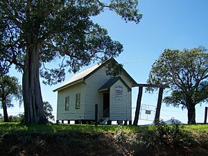 Hiddenvale Church - panoramio