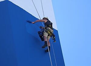 Spinnaker tower being repainted