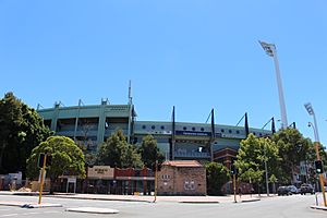 Subiaco Oval, January 2015.jpg