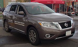 '13 Nissan Pathfinder