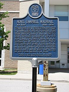 Agnes Macphail plaque