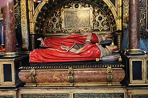 Effigies of Anne and her mother. Anne's is on the raised shelf