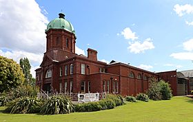 Dorman museum angled view.JPG