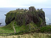 DunnottarCastle2004