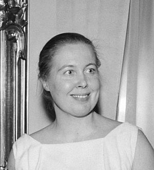 Elissa-Aalto-1959.jpg