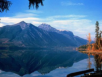 Glacier lake mcdonald.jpg