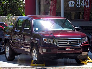 Honda Ridgeline RT 2014 (12530248723)