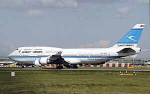 Kuwaitairways b747-400m 9k-ade arp